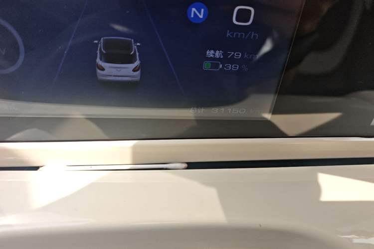 Used Wuling Bingo 2023 203km Comfort Edition Odometer Close Up