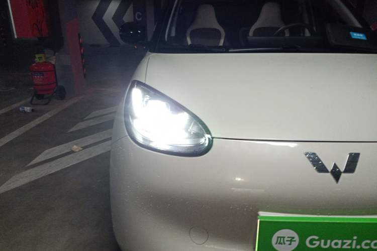 Used Wuling Bingo 2023 333 km Lingxi Connected+ Version Right Front Headlight