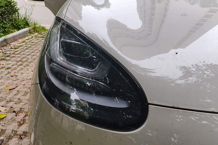 Used Wuling Bingo 2023 333 km Enjoyment Version Right Front Headlight