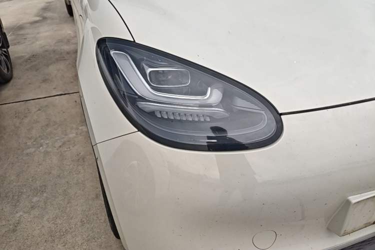 Used Wuling Bingo 2023 410 km Lingxi Deluxe Edition Right Front Headlight