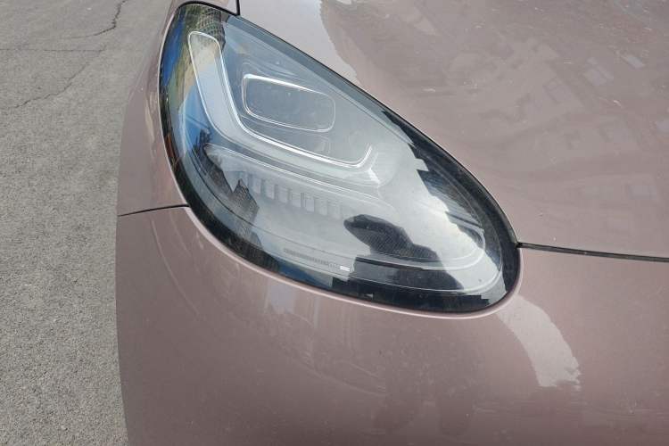Used Wuling Bingo 2023 203km Comfort Edition Right Front Headlight