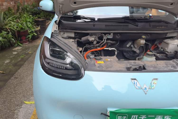 Used Wuling Bingo 2023 333 km Lingxi Connected+ Version Right Front Headlight