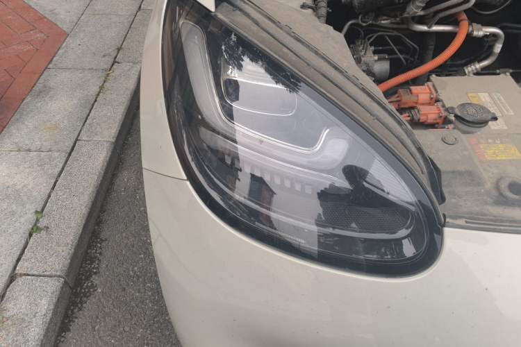 Used Wuling Bingo 2023 333 km Lingxi Connected+ Version Right Front Headlight