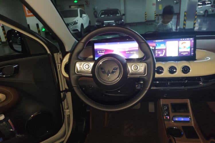Used Wuling Bingo 2023 410 km Lingxi Deluxe Edition Steering Wheel