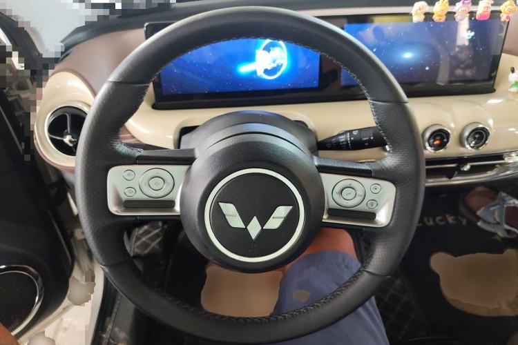 Used Wuling Bingo 2023 410 km Lingxi Deluxe Edition Steering Wheel