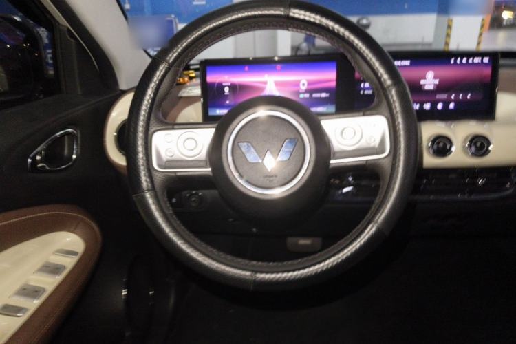 Used Wuling Bingo 2023 410 km Lingxi Deluxe Edition Steering Wheel