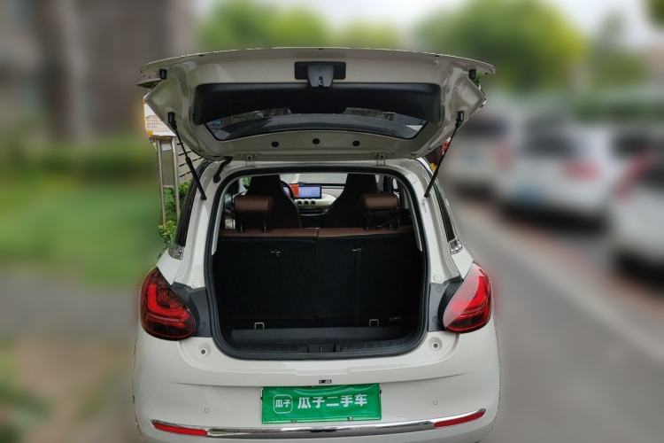 Used Wuling Bingo 2023 410 km Lingxi Deluxe Edition Trunk