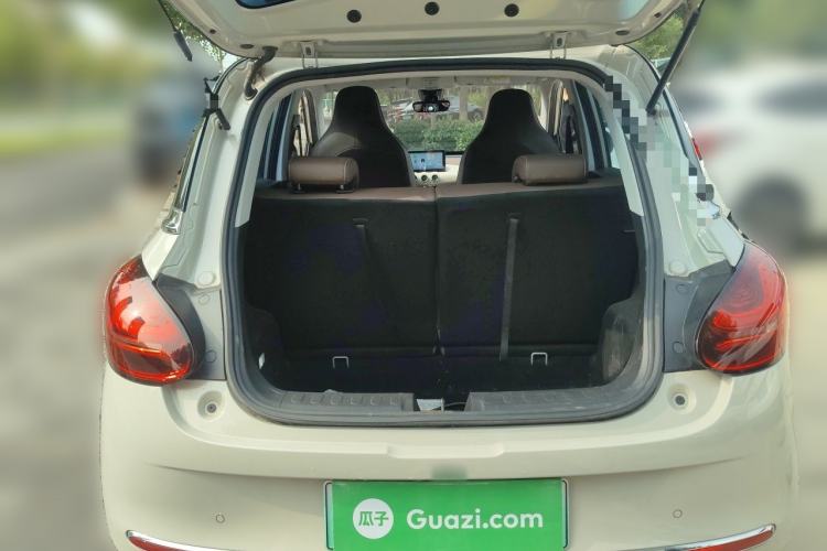 Used Wuling Bingo 2023 333 km Fast-Share Version Trunk