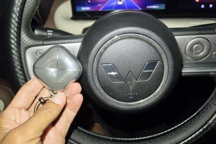 Used Wuling Bingo 2023 410 km Lingxi Deluxe Edition Vehicle Key