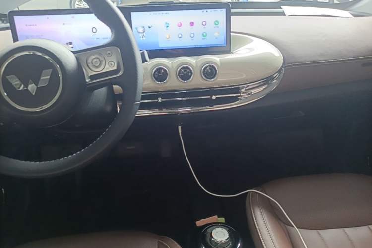 Used Wuling Bingo 2023 410 km Lingxi Deluxe Edition Audio And AC Panel