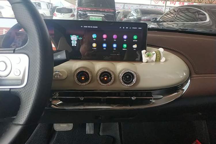 Used Wuling Bingo 2023 333 km Lingxi Connected+ Version Audio And AC Panel