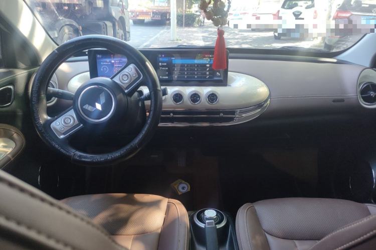 Used Wuling Bingo 2023 203km Comfort Edition Center Console