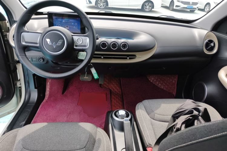Used Wuling Bingo 2023 203km Light Edition Center Console