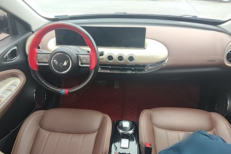 Used Wuling Bingo 2023 333 km Lingxi Connected Version Center Console