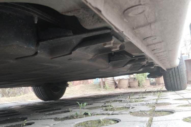 Used Wuling Bingo 2023 333 km Lingxi Connected Version Chassis Front Left
