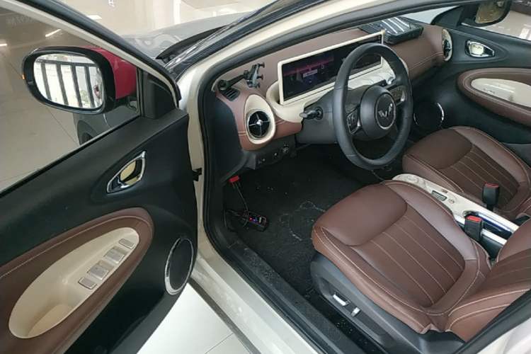 Used Wuling Bingo 2023 410 km Lingxi Deluxe Edition Driver Seat