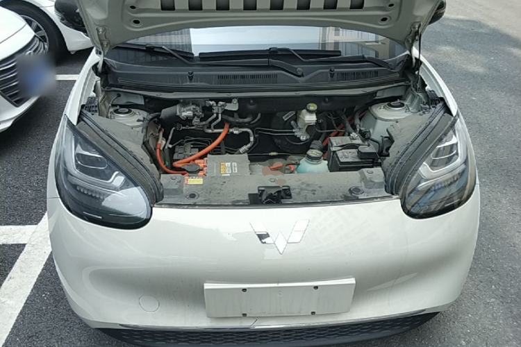 Used Wuling Bingo 2023 333 km Lingxi Connected Version Engine Bay