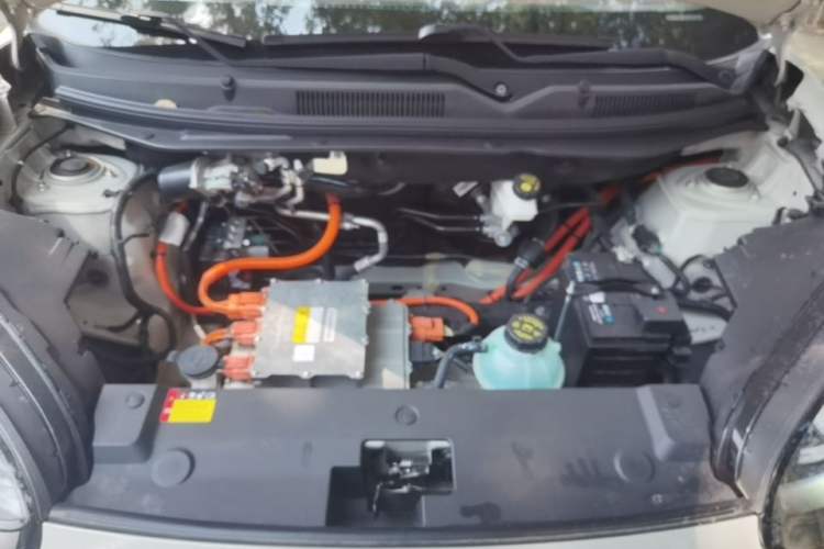 Used Wuling Bingo 2023 333 km Enjoyment Version Engine Bay