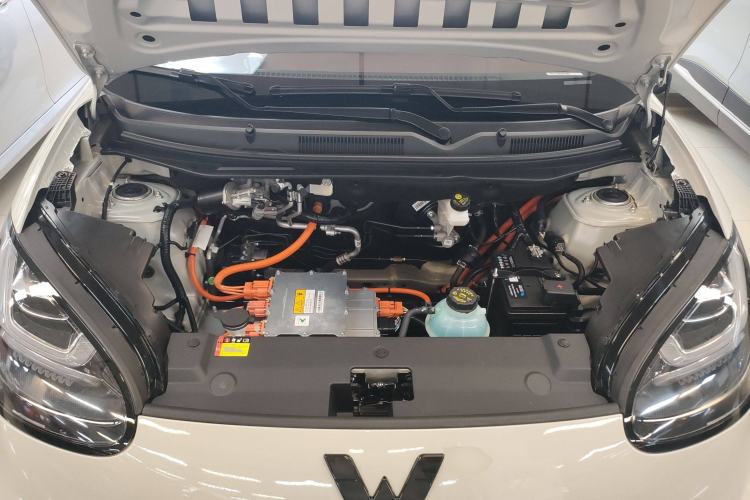 Used Wuling Bingo 2023 333 km Enjoyment Version Engine Bay