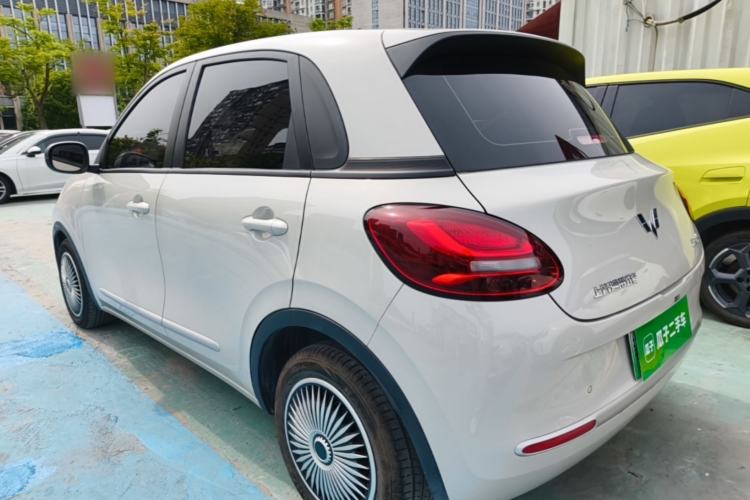 Used Wuling Bingo 2023 203km Light Edition Exterior 2