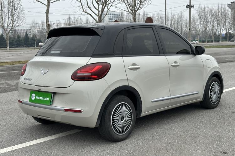 Used Wuling Bingo 2023 203km Light Edition Exterior 2