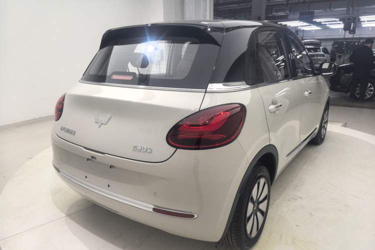 Used Wuling Bingo 2023 333 km Lingxi Connected+ Version Exterior 3