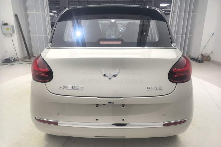 Used Wuling Bingo 2023 333 km Lingxi Connected+ Version Exterior 4