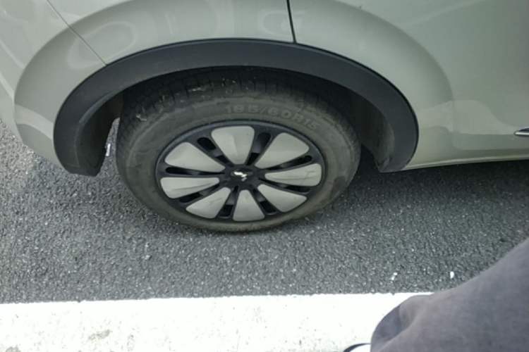 Used Wuling Bingo 2023 333 km Lingxi Connected Version Exterior 5