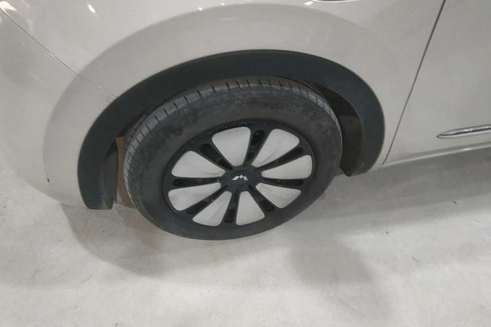 Used Wuling Bingo 2023 333 km Lingxi Connected Version Exterior 7