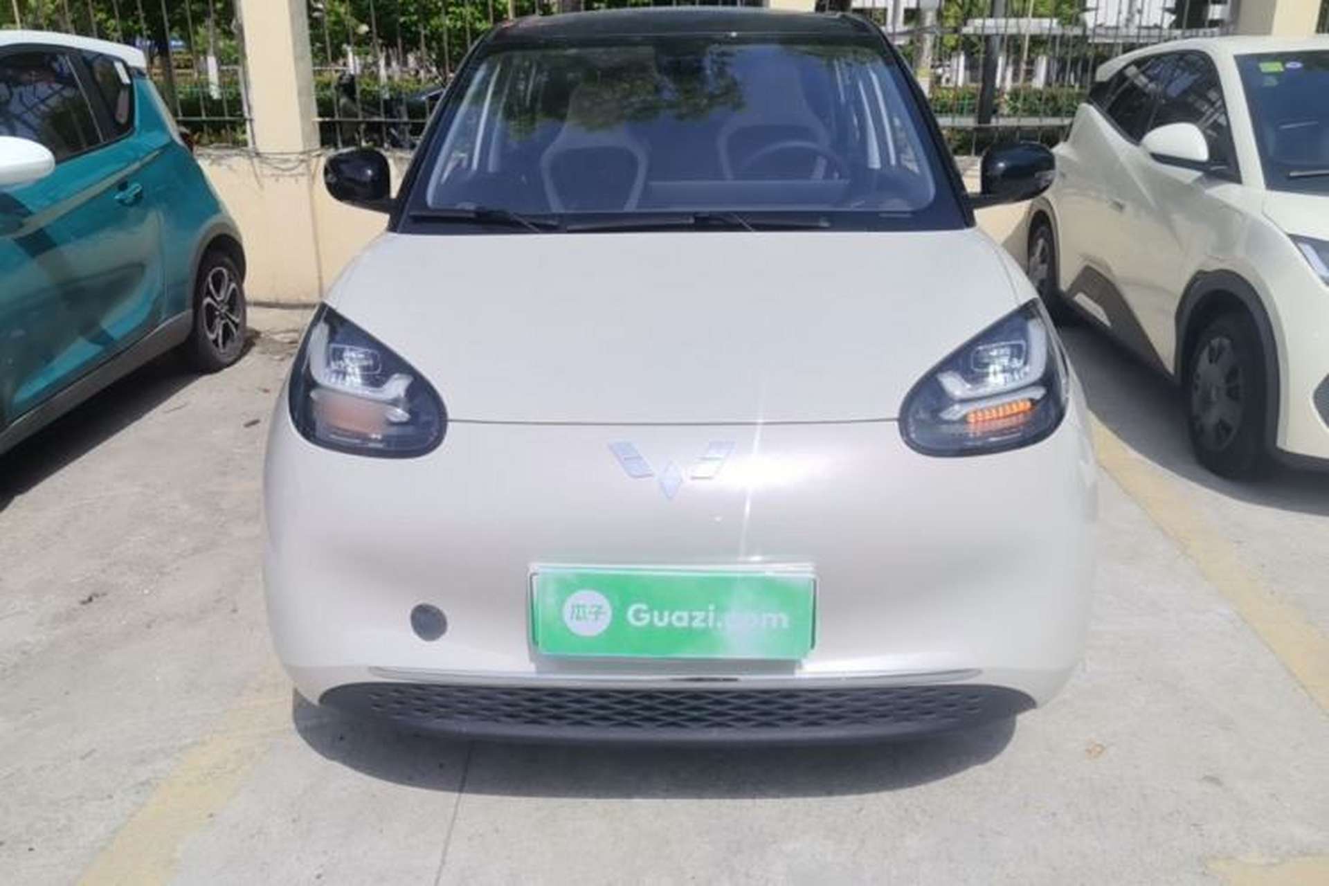 Used Wuling Bingo 2023 333 km Lingxi Connected+ Version Front
