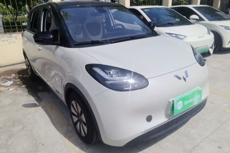 Used Wuling Bingo 2023 333 km Lingxi Connected+ Version Front Right 45 Deg
