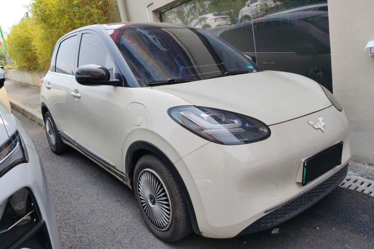 Used Wuling Bingo 2023 333 km Lingxi Connected+ Version Front Right 45 Deg