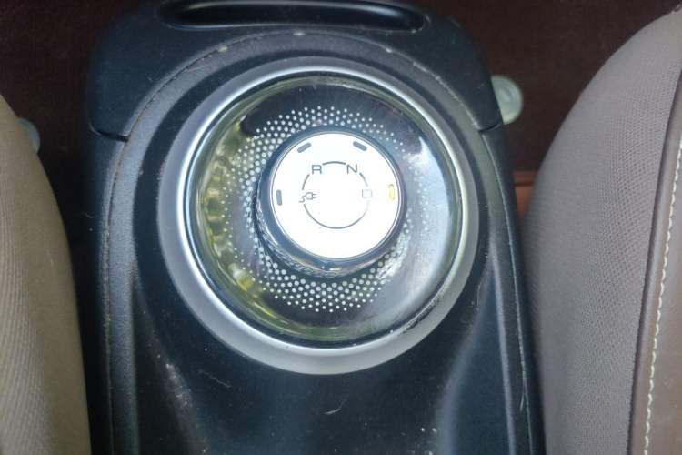 Used Wuling Bingo 2023 203km Comfort Edition Gear Lever