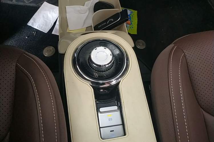 Used Wuling Bingo 2023 333 km Lingxi Connected+ Version Gear Lever