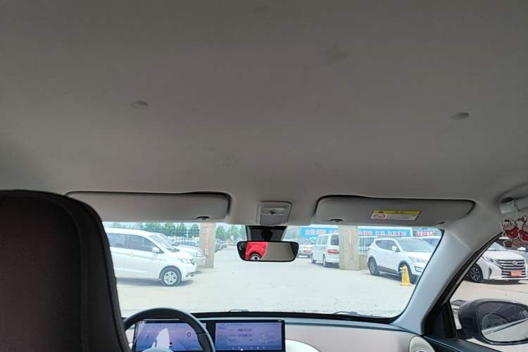 Used Wuling Bingo 2023 333 km Lingxi Connected+ Version Headliner