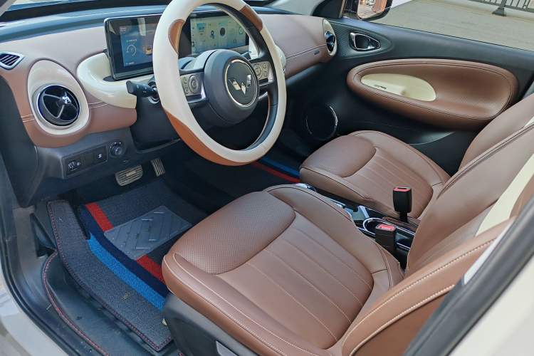 Used Wuling Bingo 2023 333km Enjoy+ Version Interior 3