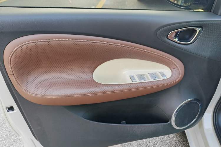 Used Wuling Bingo 2023 333km Enjoy+ Version Interior 4