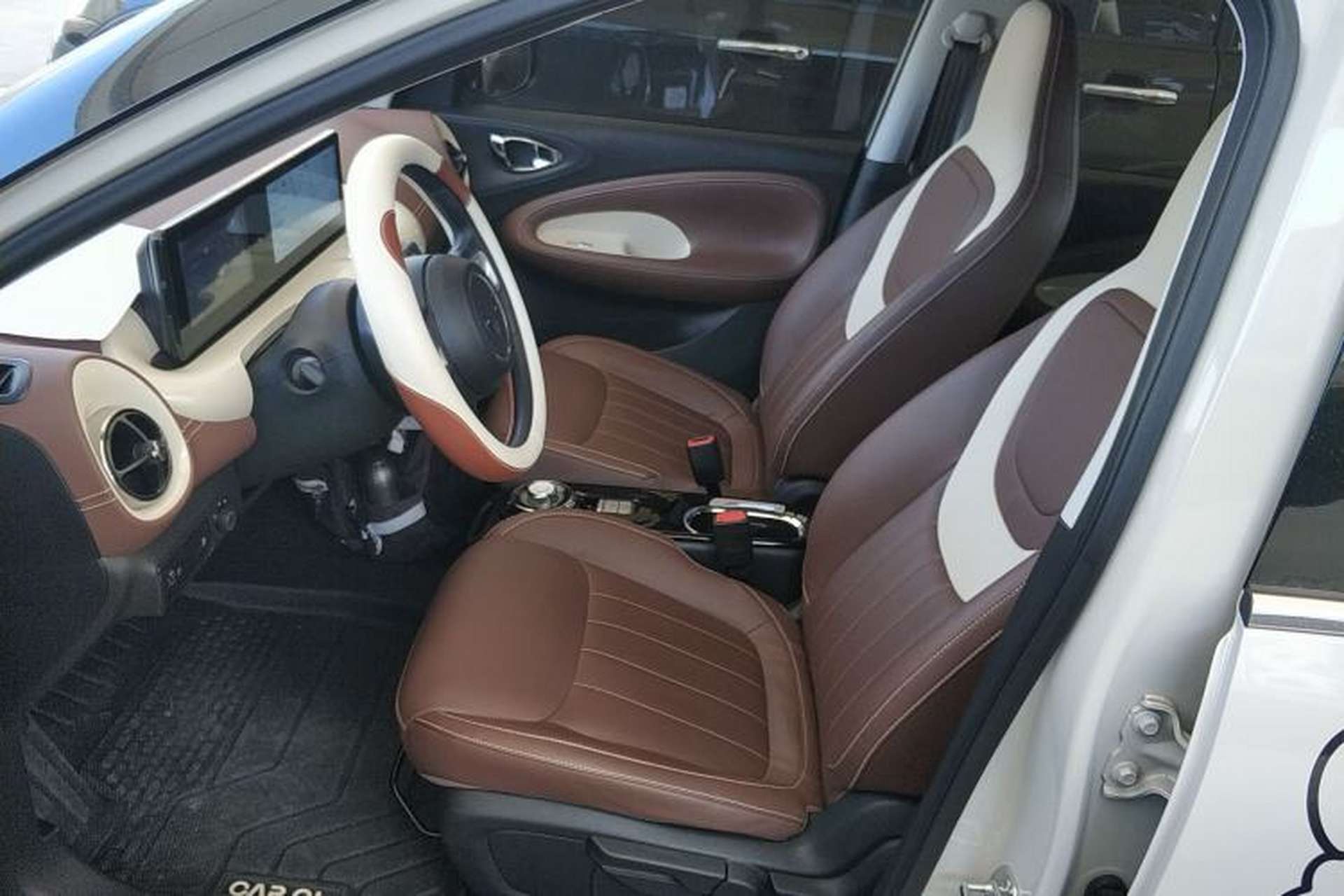 Used Wuling Bingo 2023 333 km Enjoyment Version Left Front Seat