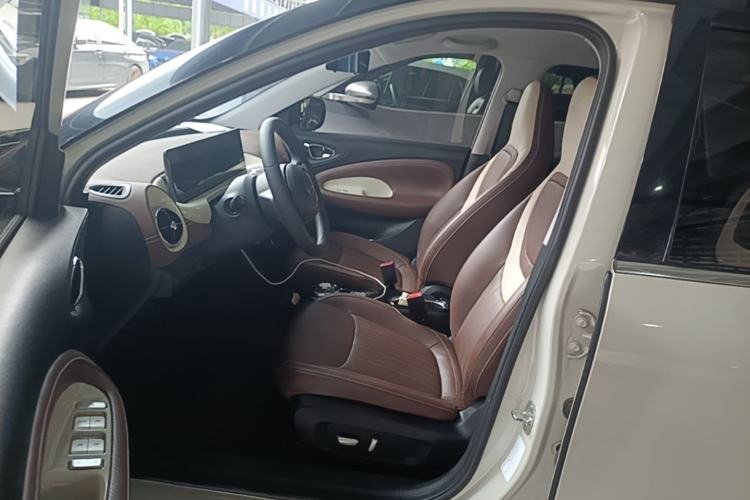 Used Wuling Bingo 2023 410 km Lingxi Deluxe Edition Left Front Seat