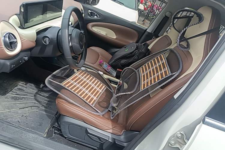 Used Wuling Bingo 2023 333 km Enjoyment Version Left Front Seat