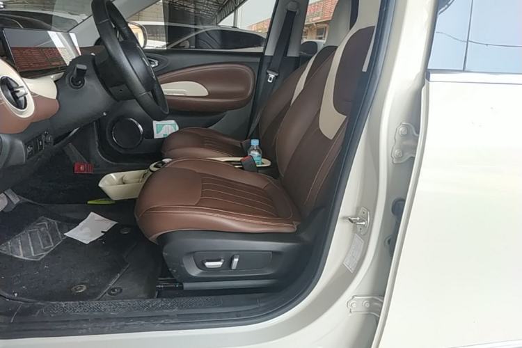 Used Wuling Bingo 2023 333 km Lingxi Connected+ Version Left Front Seat