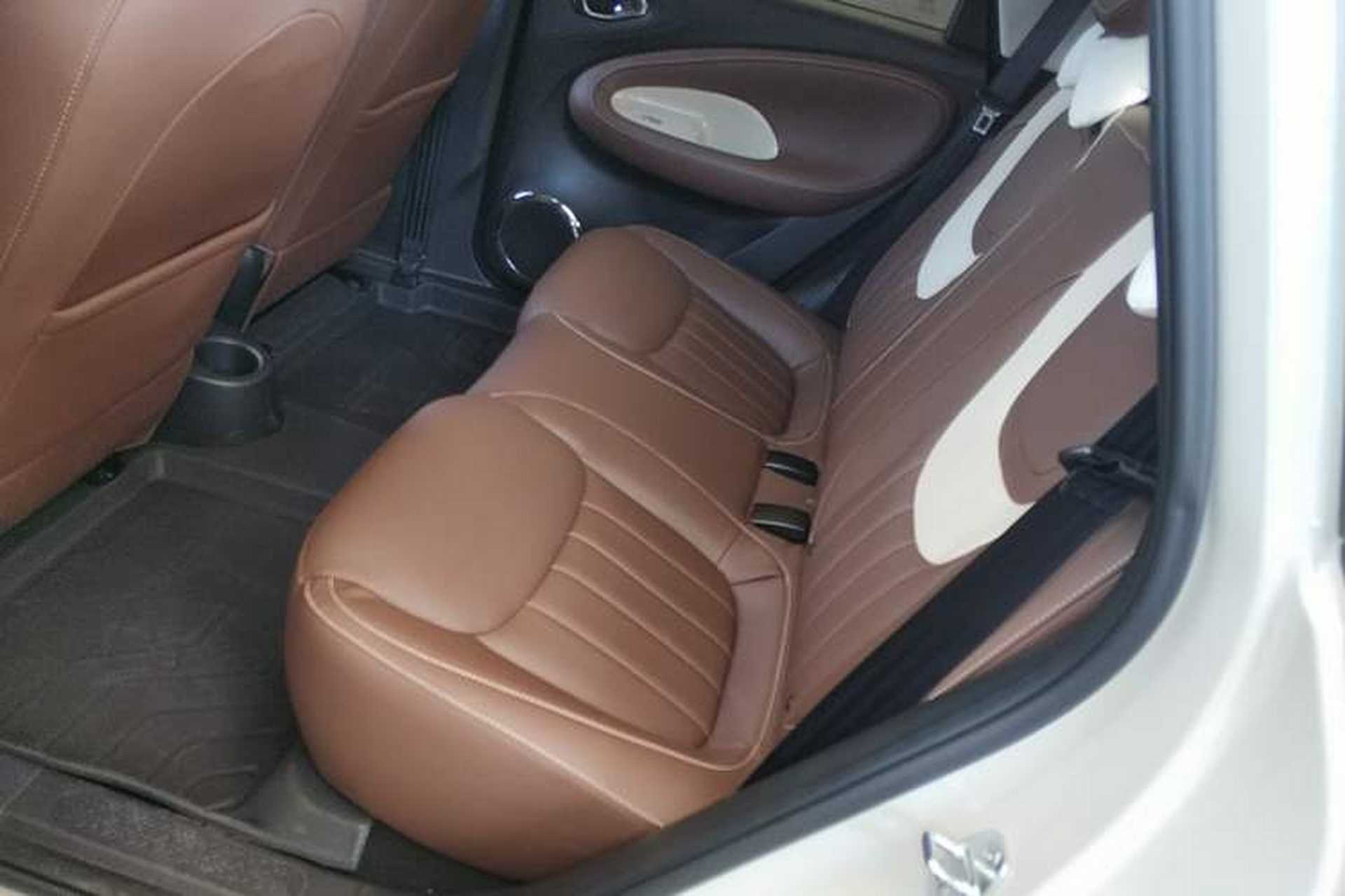 Used Wuling Bingo 2023 333 km Enjoyment Version Left Rear Seat