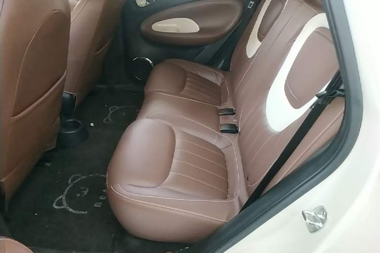 Used Wuling Bingo 2023 410 km Lingxi Deluxe Edition Left Rear Seat