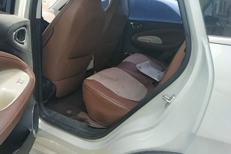 Used Wuling Bingo 2023 203km Comfort Edition Left Rear Seat
