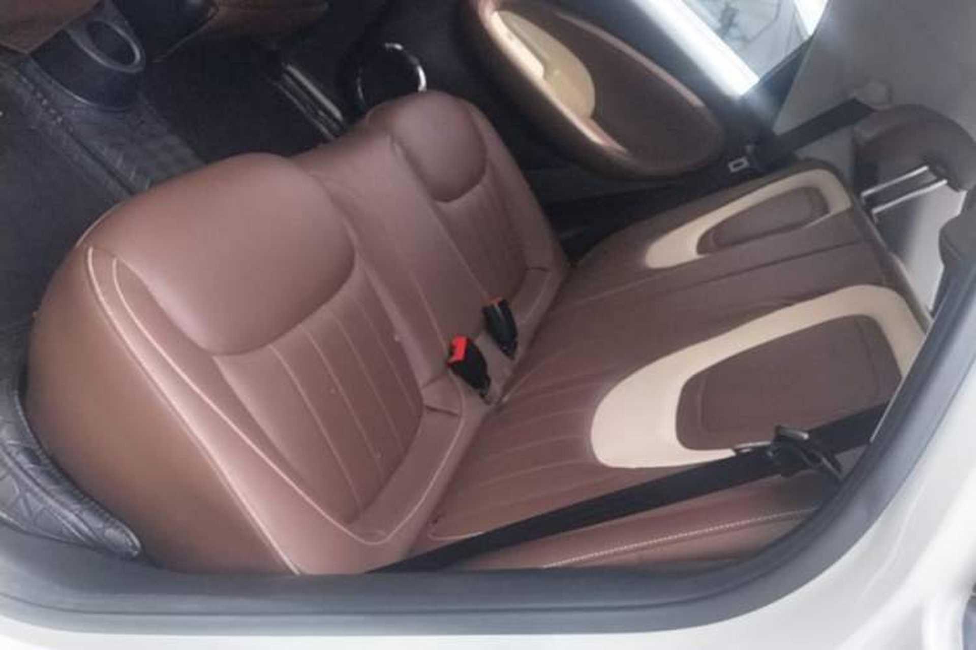 Used Wuling Bingo 2023 333 km Lingxi Connected Version Left Rear Seat