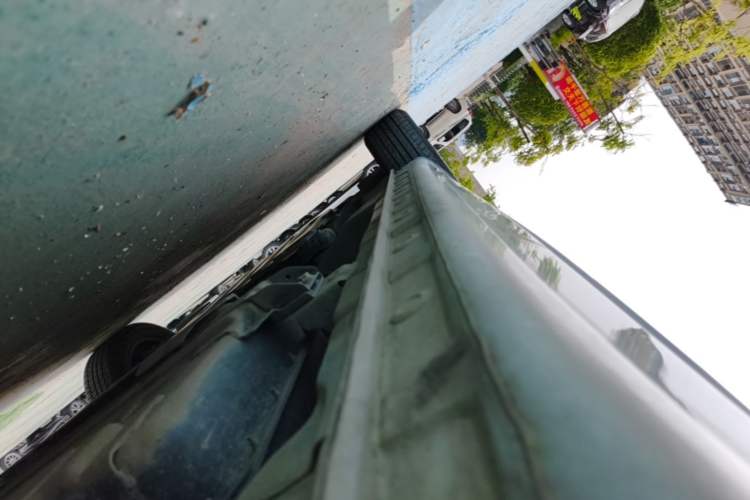 Used Wuling Bingo 2023 203km Light Edition Left Side Sill