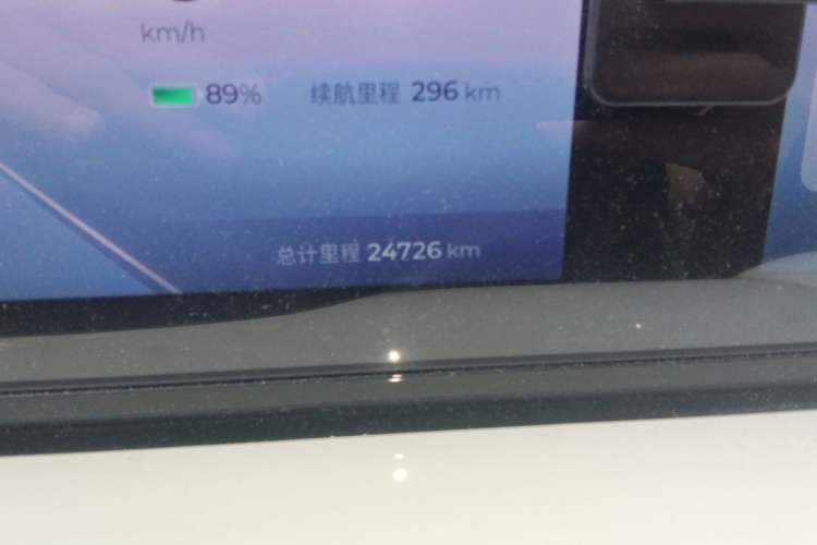 Used Wuling Bingo 2023 333 km Lingxi Connected Version Odometer Close Up