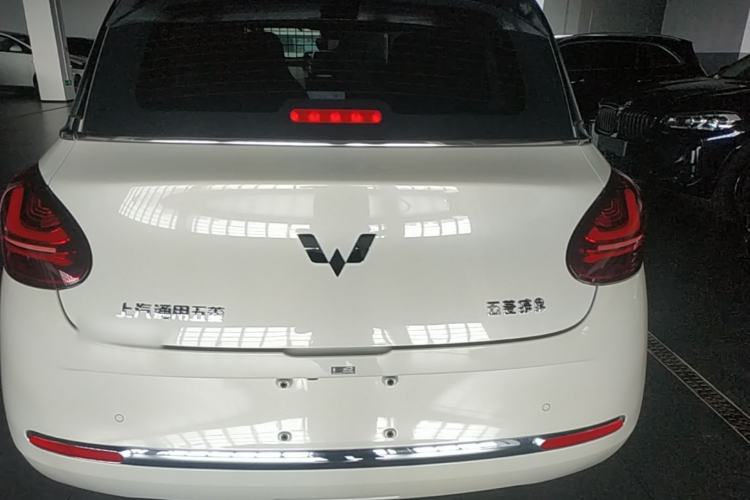 Used Wuling Bingo 2023 410 km Lingxi Deluxe Edition Rear