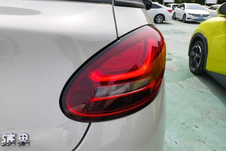 Used Wuling Bingo 2023 203km Light Edition Right Rear Taillight
