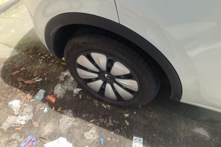 Used Wuling Bingo 2023 333 km Lingxi Connected+ Version Right Rear Wheel Hub